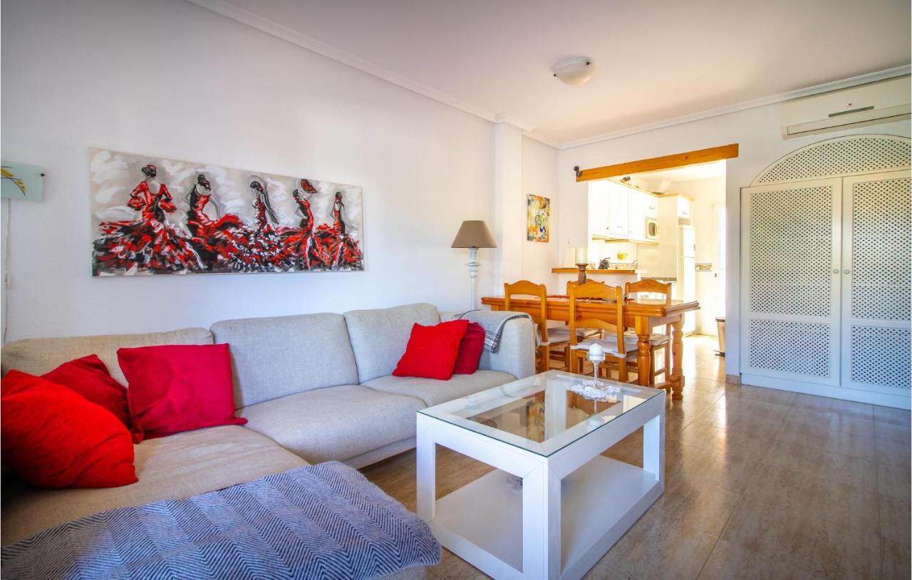 4 Bedroom Cozy Home In Pilar De La Horadada Exteriör bild